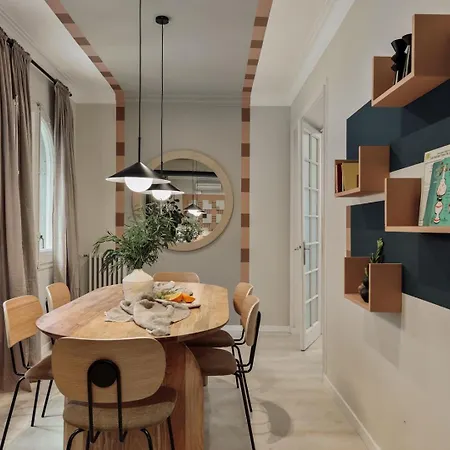 公寓 Cember - 3 Bedrooms And Patio In Sant Gervasi